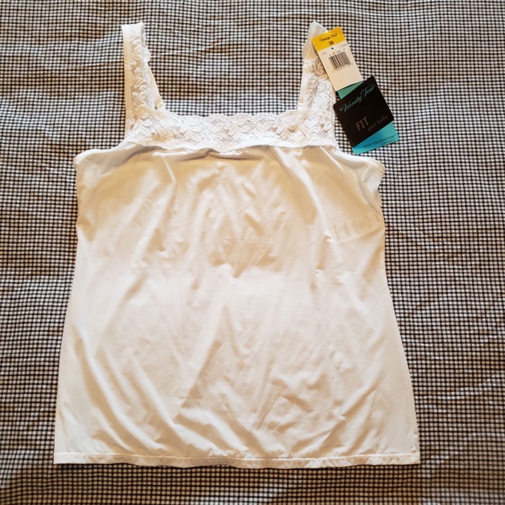 VANITY FAIR Camisole
